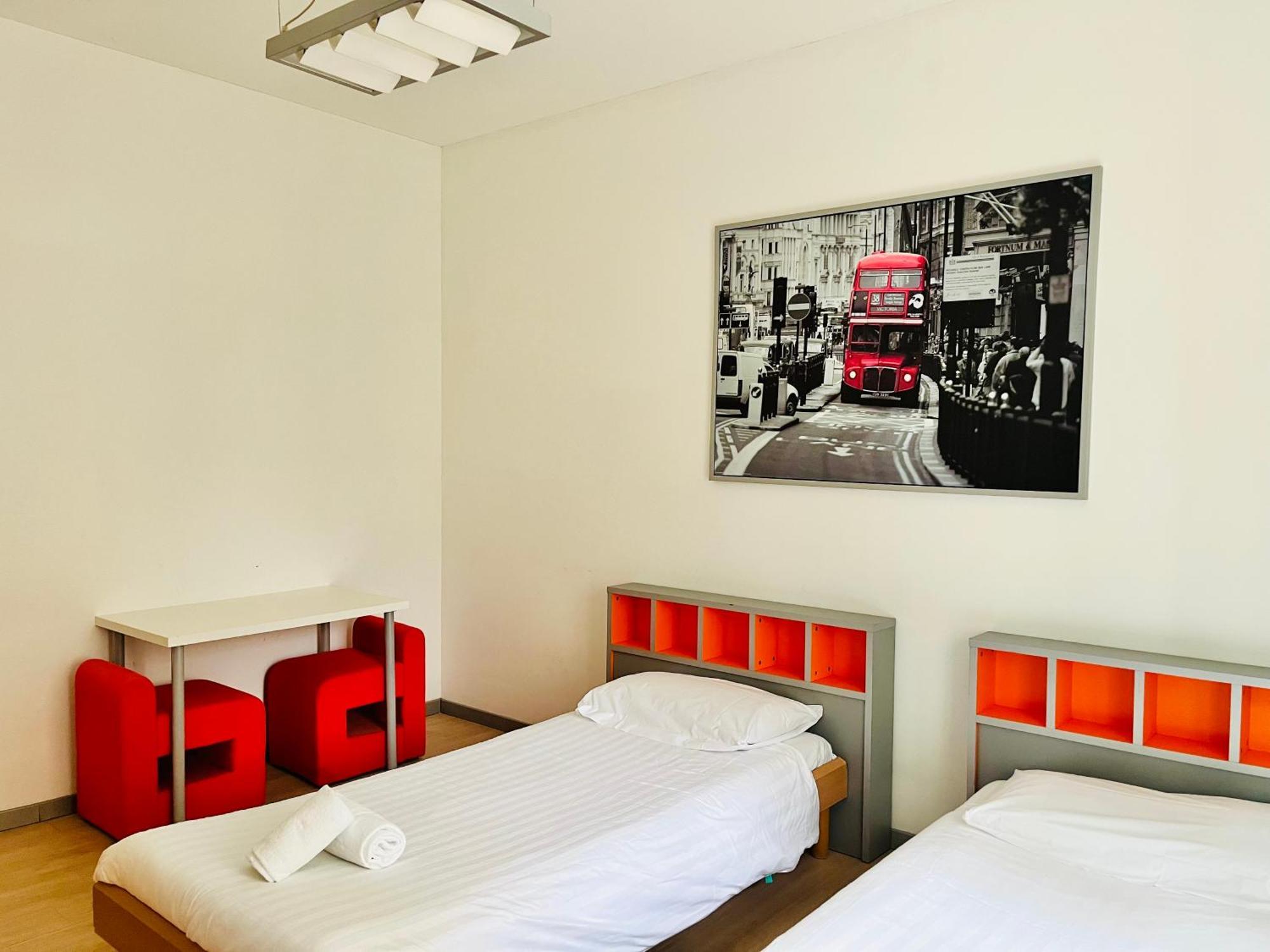 Guesthouse University By Lr - Self Check In Λουγκάνο Εξωτερικό φωτογραφία