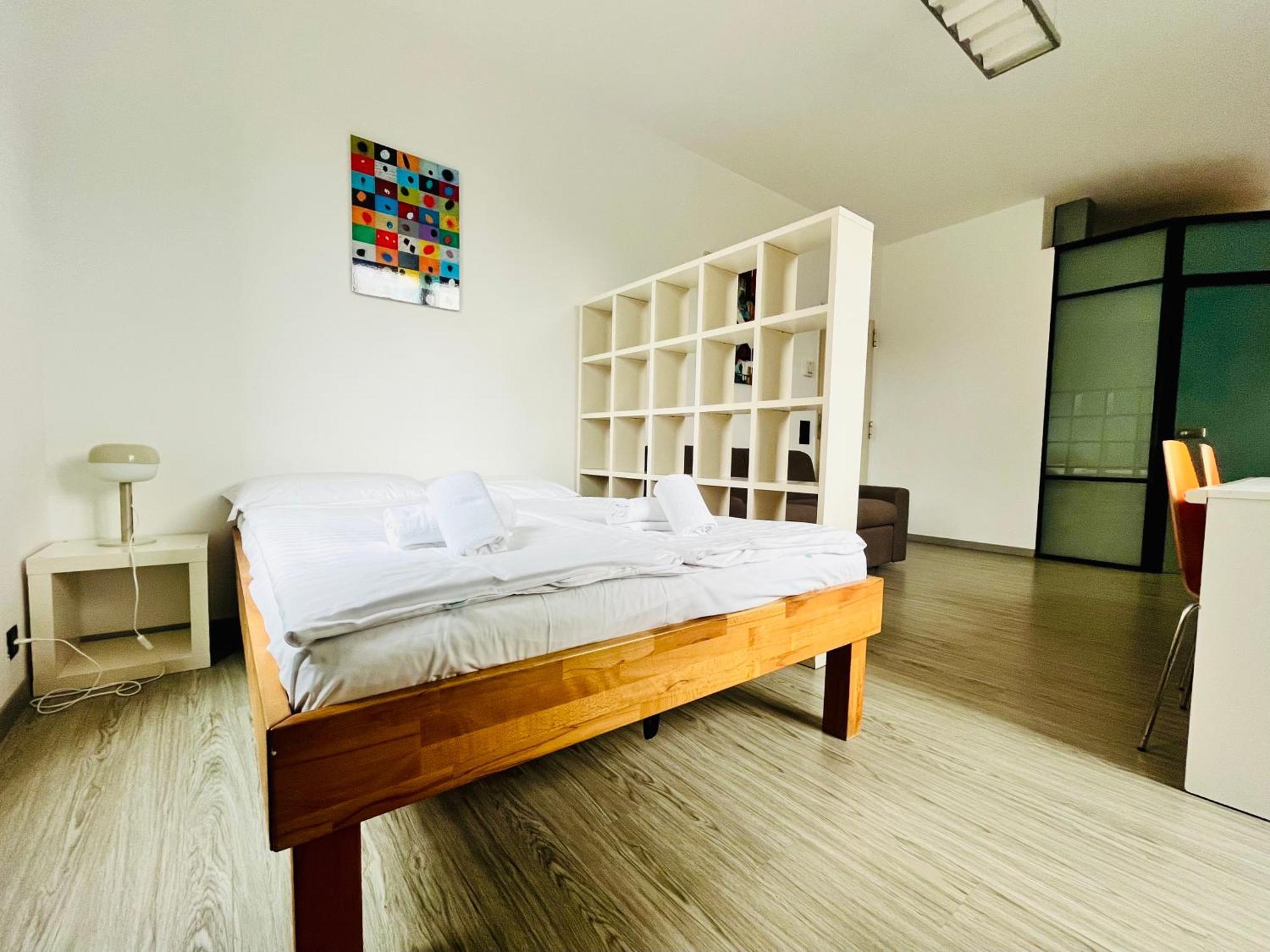 Guesthouse University By Lr - Self Check In Λουγκάνο Εξωτερικό φωτογραφία