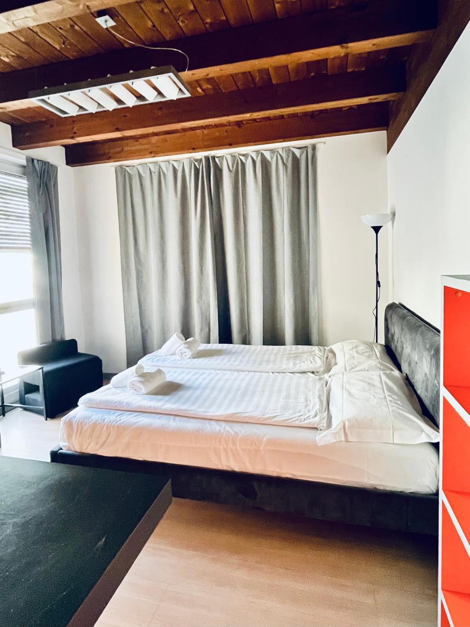 Guesthouse University By Lr - Self Check In Λουγκάνο Εξωτερικό φωτογραφία